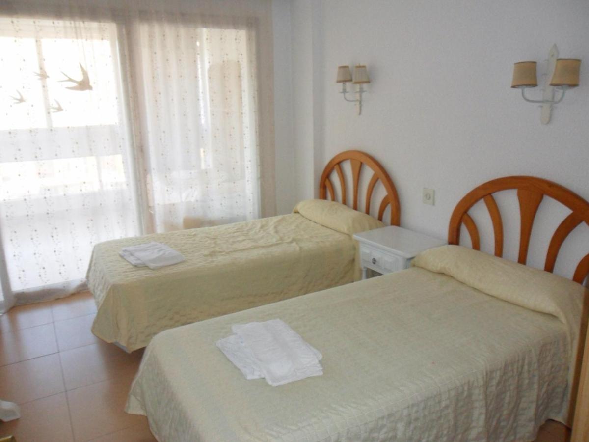 Apartamentos Cervantes 貝尼多姆 外观 照片