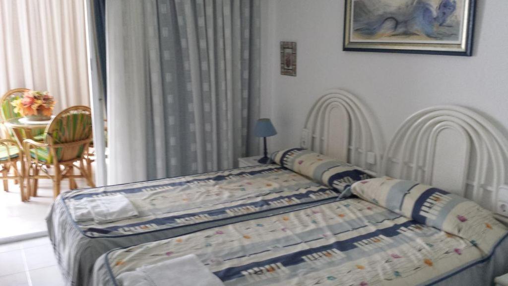 Apartamentos Cervantes 貝尼多姆 外观 照片